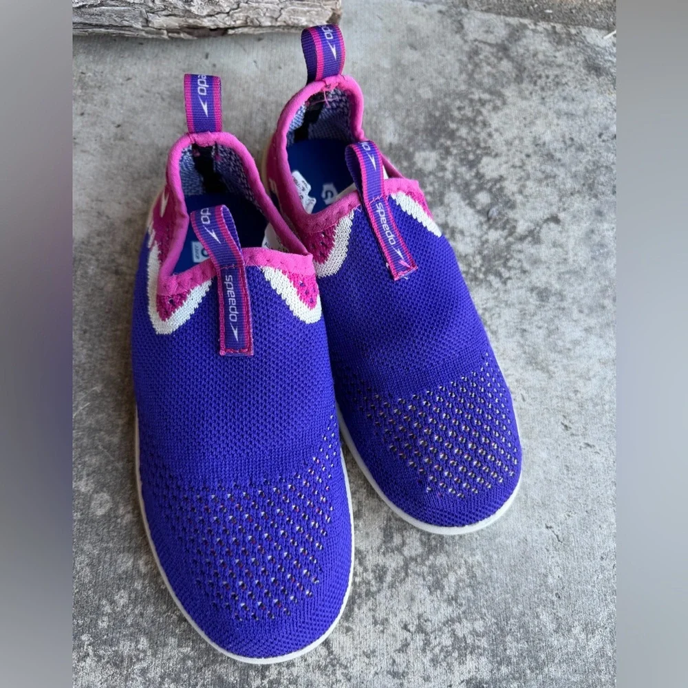 Speedo Junior Surf Strider Kids‎ Water Shoes in Purple and Pink Sz-S (13-1). G